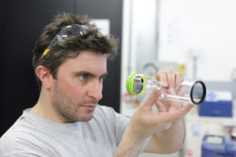 max-hornaecker-polariscope-stress-anthony-scala