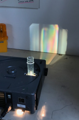 max-hornaecker-polariscope-stress-making-5